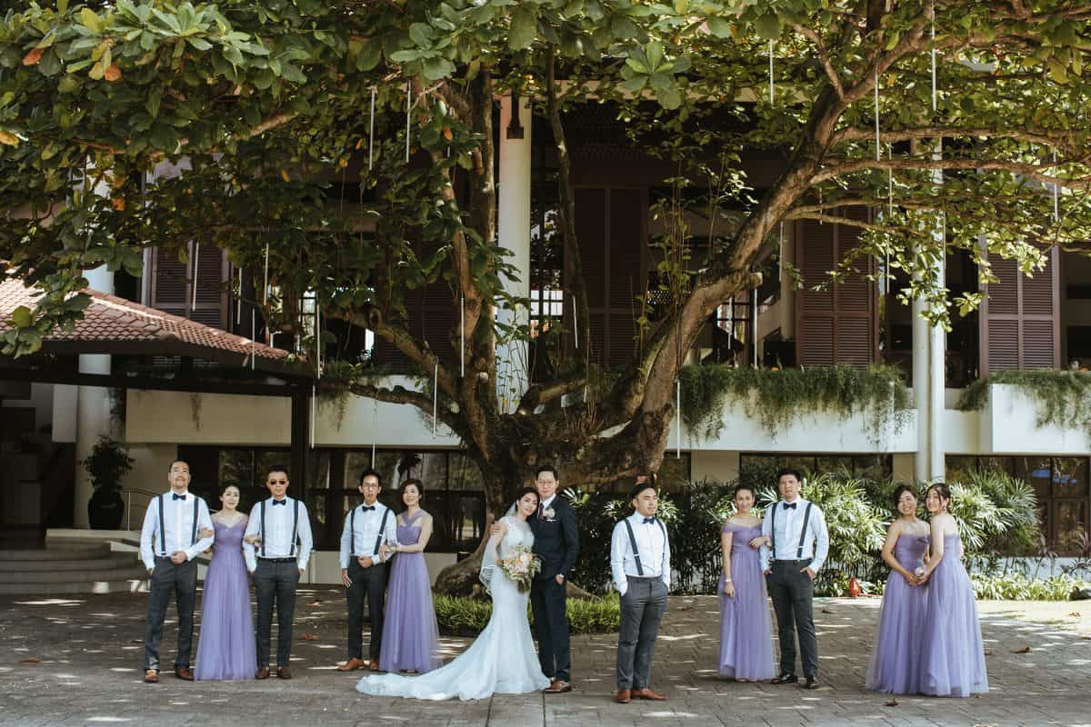 Garden Romantic Rustic Rosy Golden Wedding at The Saujana Hotel Subang Kuala Lumpur malaysia cliff choong the cross effects kevin tan destination portrait and wedding photographer malaysia kuala lumpur bride and groom couple kiss romantic intimate moment scene exchanging Rings